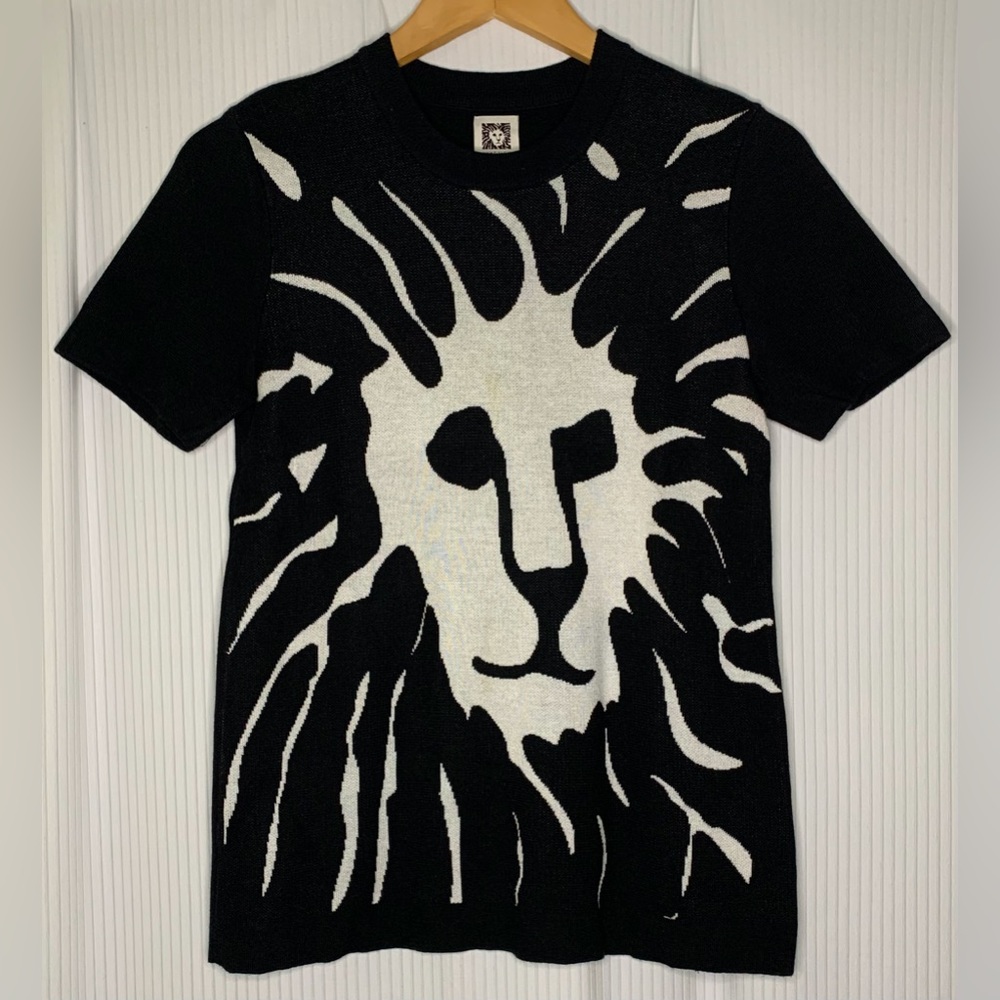Anne Klein - Black And White Short Sleeve Crewneck Sweater With Lion Image - S